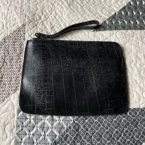 Patricia Nash large wristlet